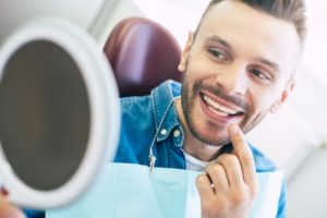 La radio panoramique dentaire, un outil clé pour préserver votre sourire et votre santé