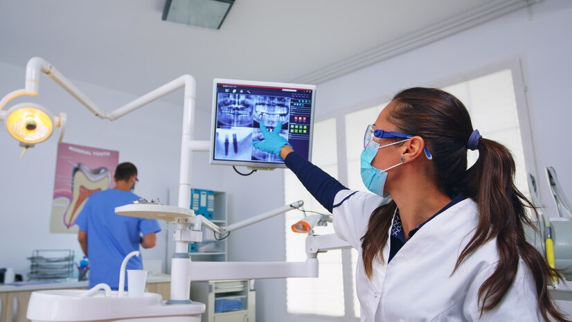 Pourquoi la radio panoramique dentaire est-elle cruciale pour votre santé bucco-dentaire ?